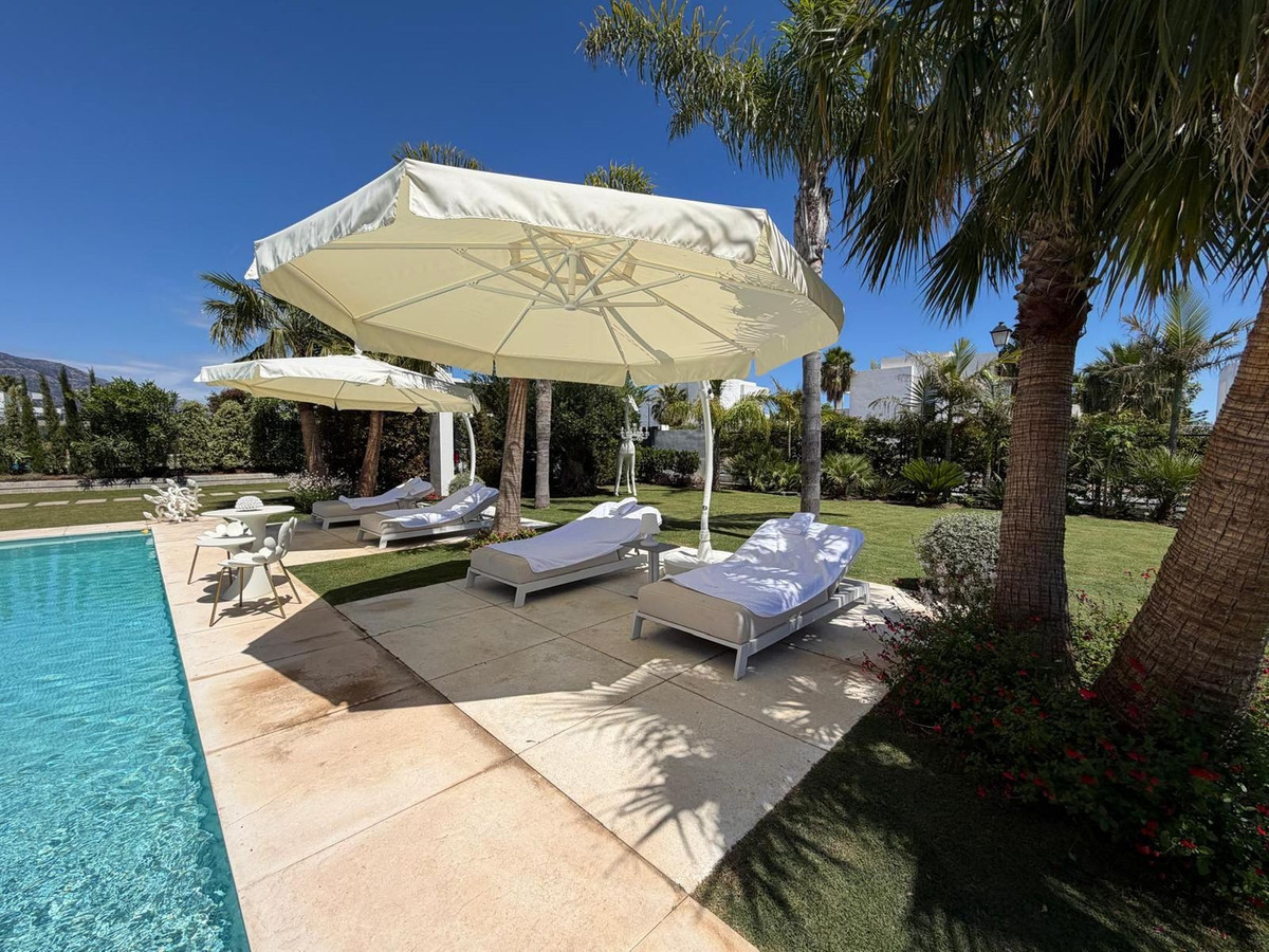 7 Bed Townhouse for sale in La Cala Golf Costa Del Sol, Málaga, Spain