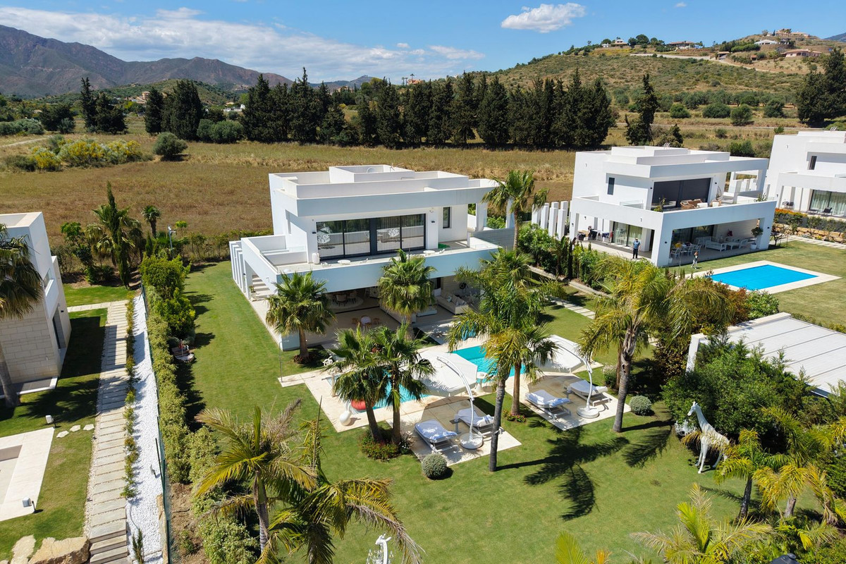 7 Bed Townhouse for sale in La Cala Golf Costa Del Sol, Málaga, Spain
