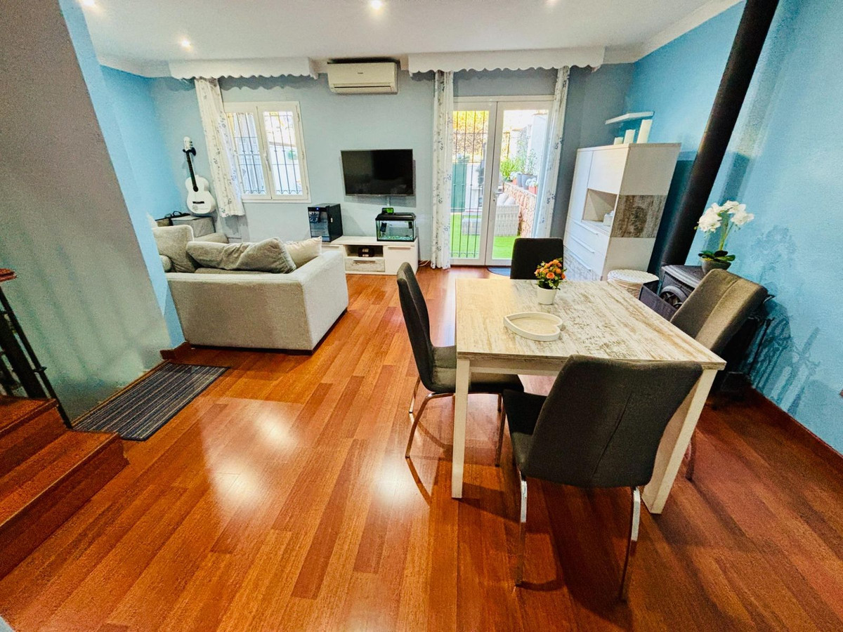 4 Bed Townhouse for sale in Arroyo De La Miel Costa Del Sol, Málaga, Spain