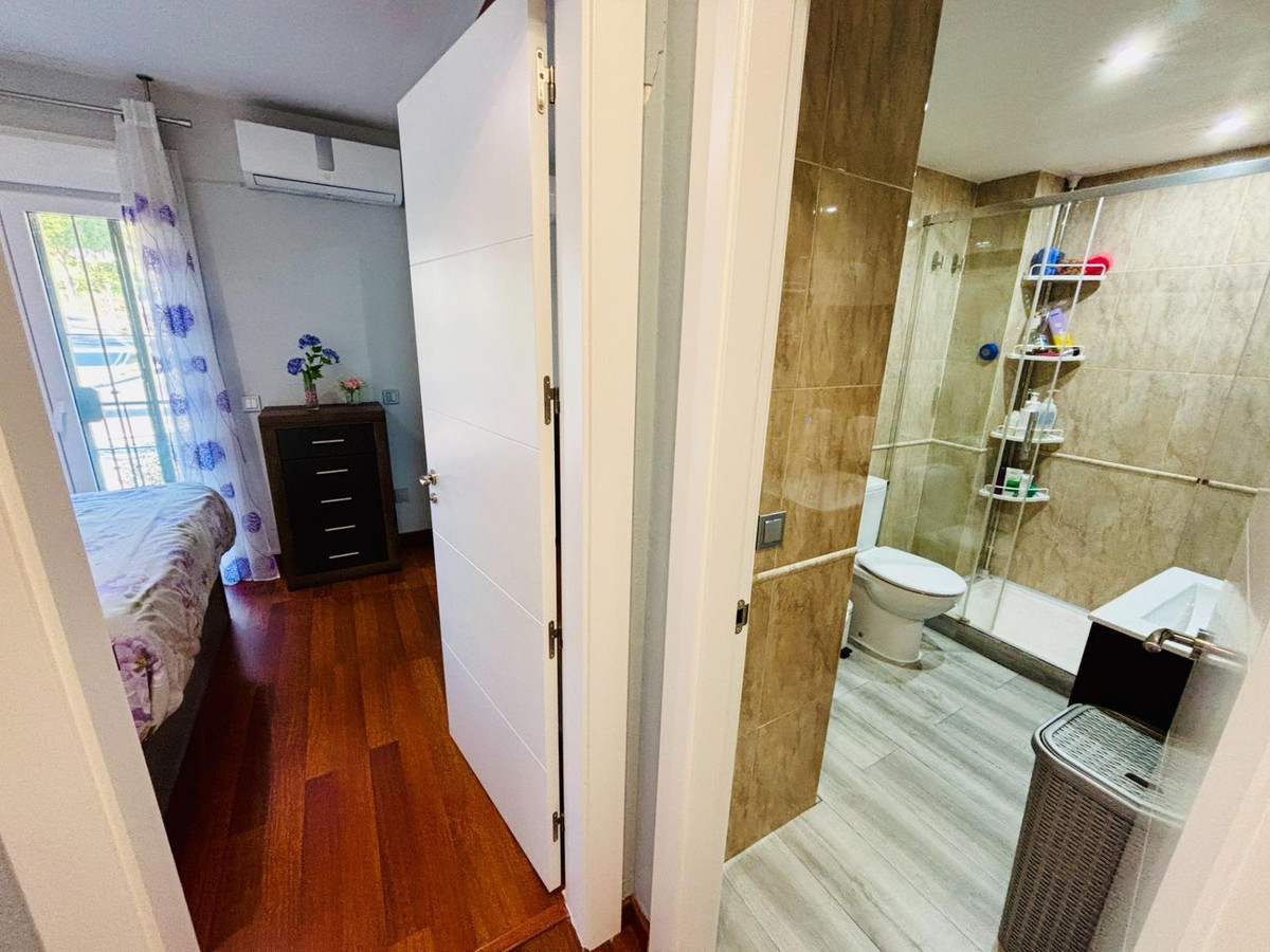 4 Bed Townhouse for sale in Arroyo De La Miel Costa Del Sol, Málaga, Spain