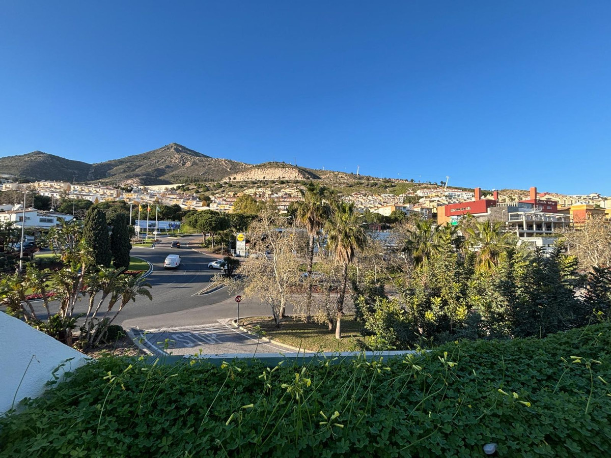 4 Bed Townhouse for sale in Arroyo De La Miel Costa Del Sol, Málaga, Spain