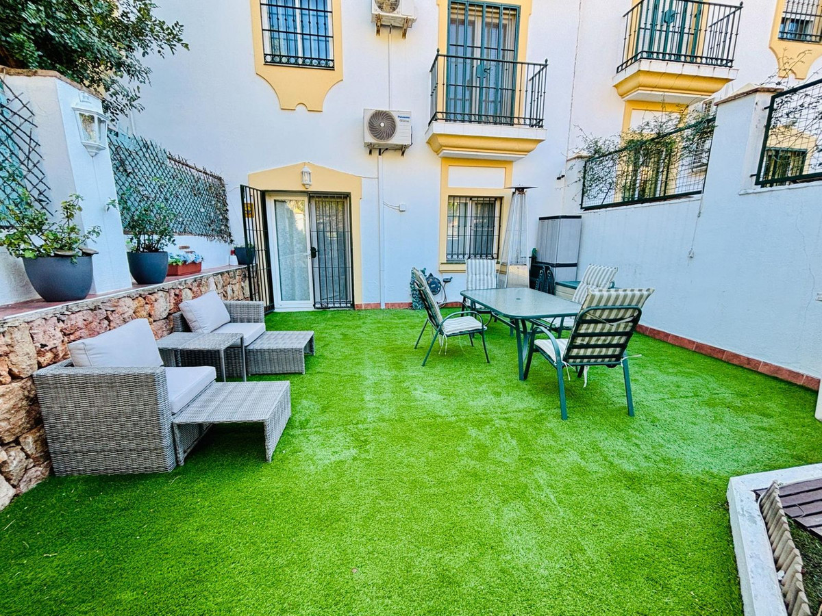 4 Bed Townhouse for sale in Arroyo De La Miel Costa Del Sol, Málaga, Spain