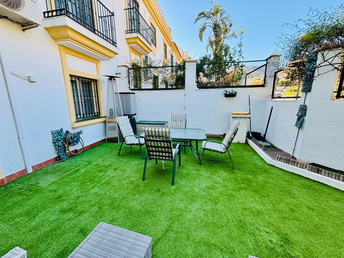 4 Bed Townhouse for sale in Arroyo De La Miel Costa Del Sol, Málaga, Spain