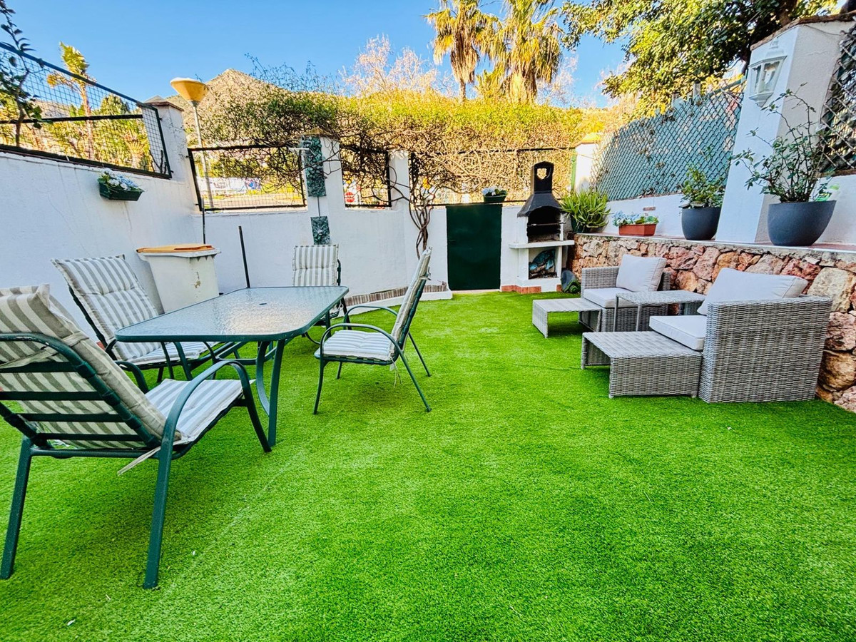 4 Bed Townhouse for sale in Arroyo De La Miel Costa Del Sol, Málaga, Spain