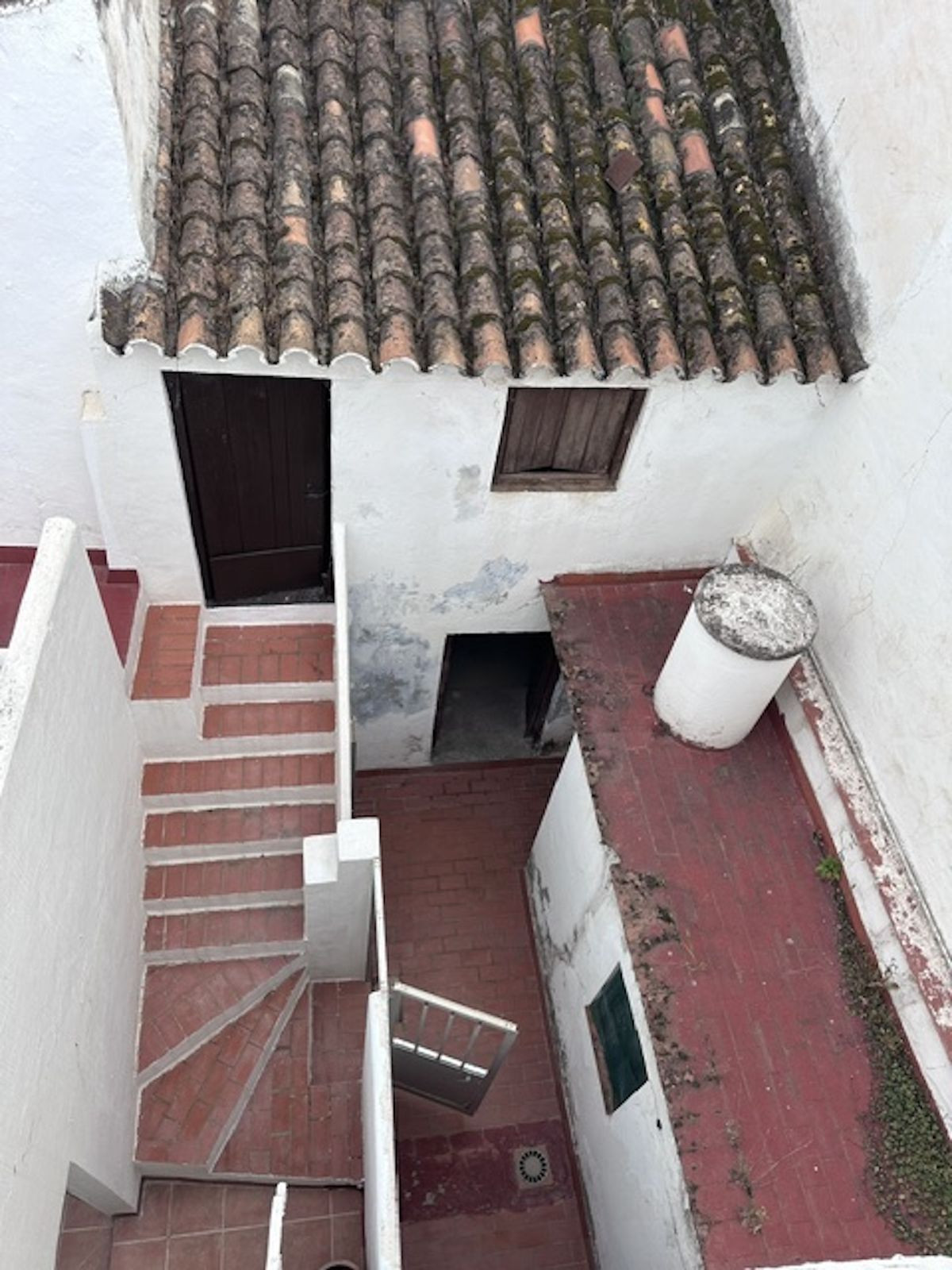 Se vende Edificio comercial de 12 dormitorios en Costa Del Sol, Málaga, España