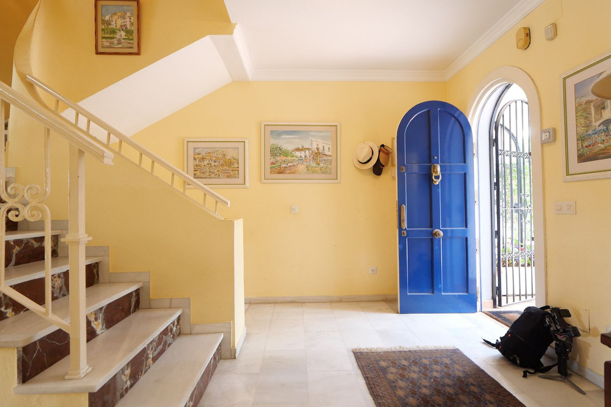 5 Bed Townhouse for sale in Puerto De Cabopino Costa Del Sol, Málaga, Spain