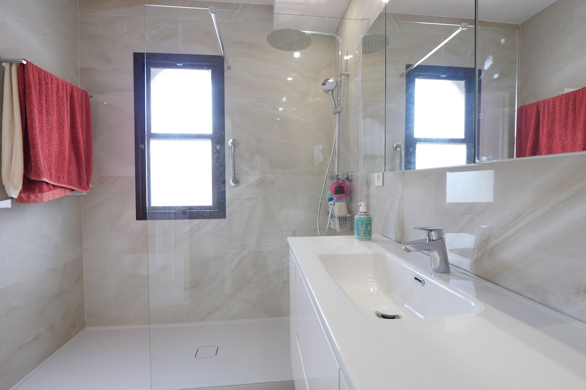 5 Bed Townhouse for sale in Puerto De Cabopino Costa Del Sol, Málaga, Spain