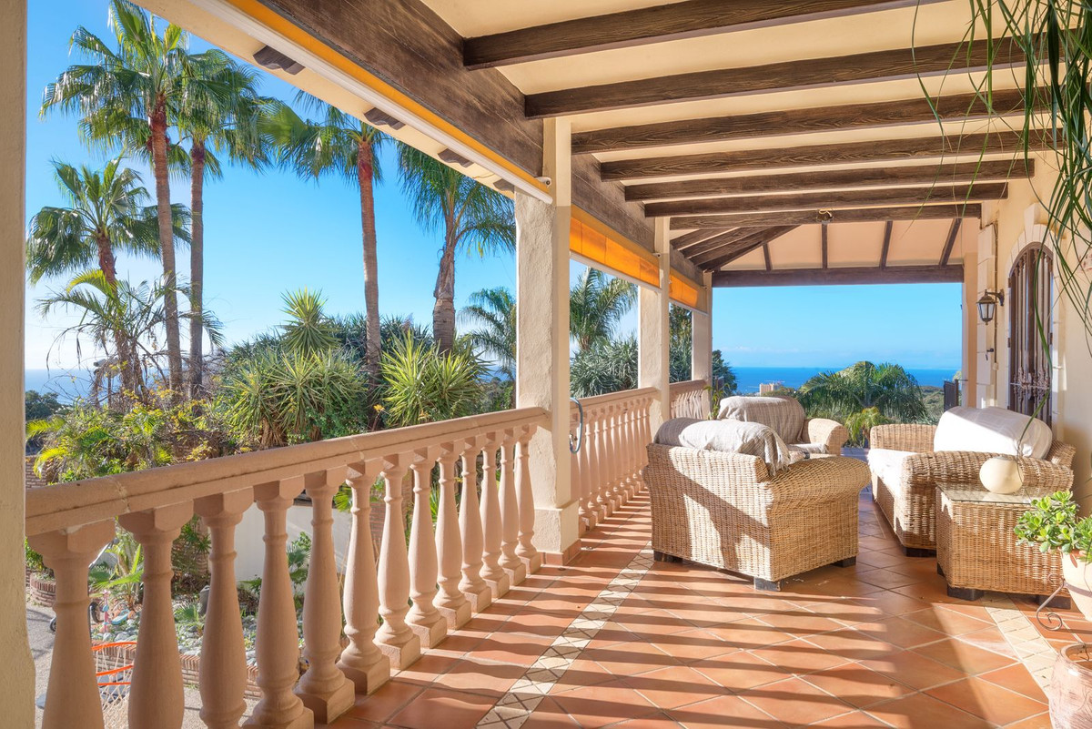 Se vende Villa - Chalet de 8 dormitorios en Costa Del Sol, Málaga, España