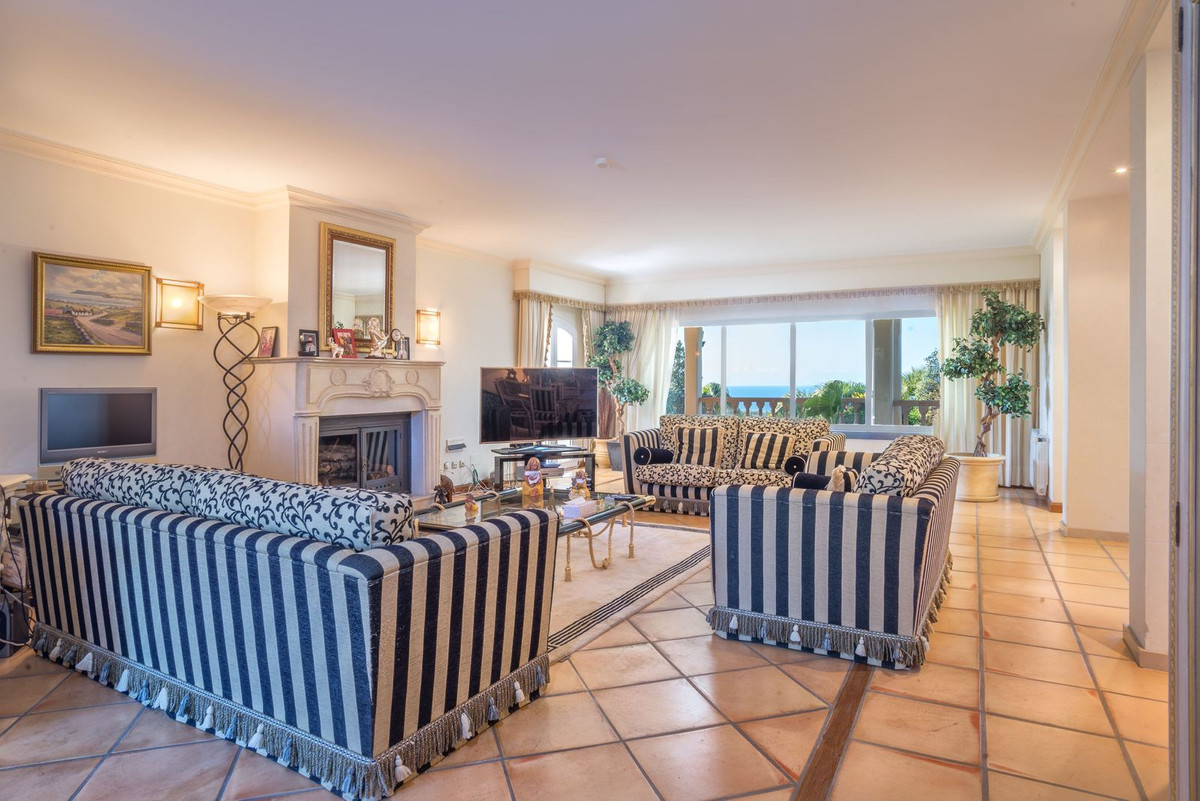 Se vende Villa - Chalet de 8 dormitorios en Costa Del Sol, Málaga, España