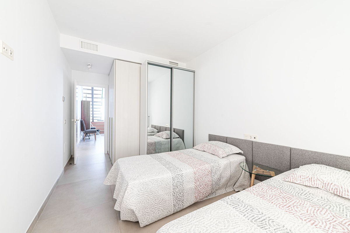 3 Bed Apartment for sale in Benalmadena Costa Del Sol, Málaga, Spain