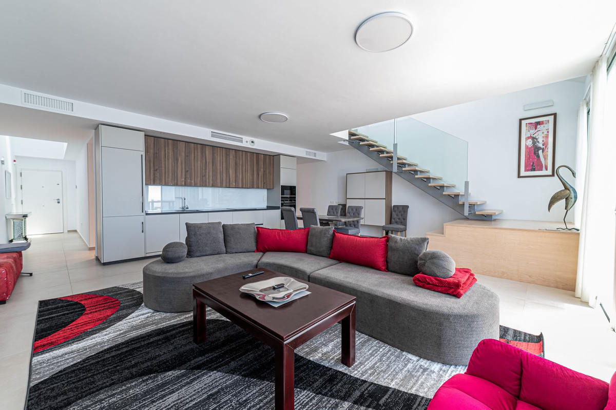 3 Bed Apartment for sale in Benalmadena Costa Del Sol, Málaga, Spain