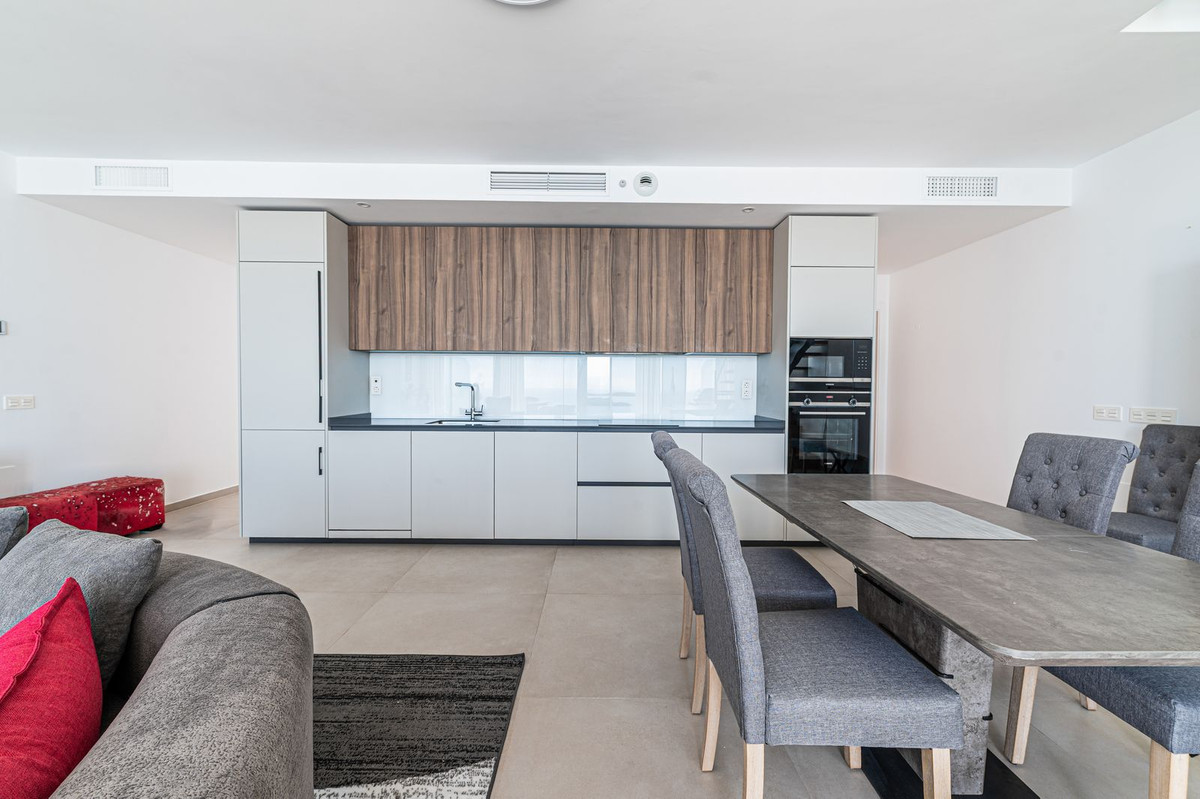 3 Bed Apartment for sale in Benalmadena Costa Del Sol, Málaga, Spain