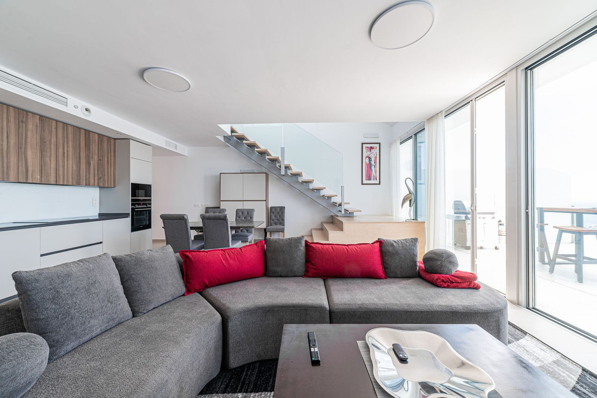 3 Bed Apartment for sale in Benalmadena Costa Del Sol, Málaga, Spain