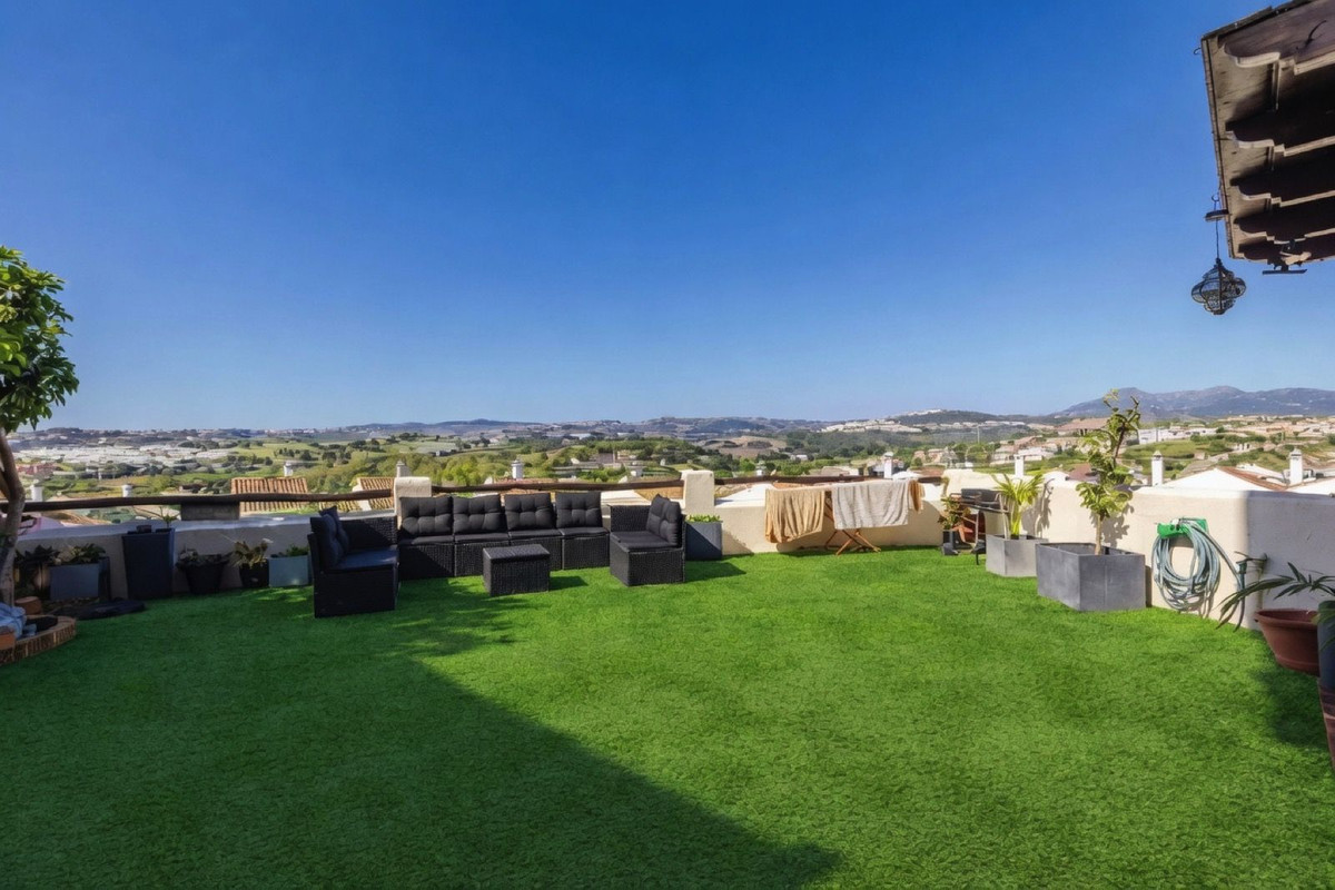 2 Bed Apartment for sale in Casares Playa Costa Del Sol, Málaga, Spain