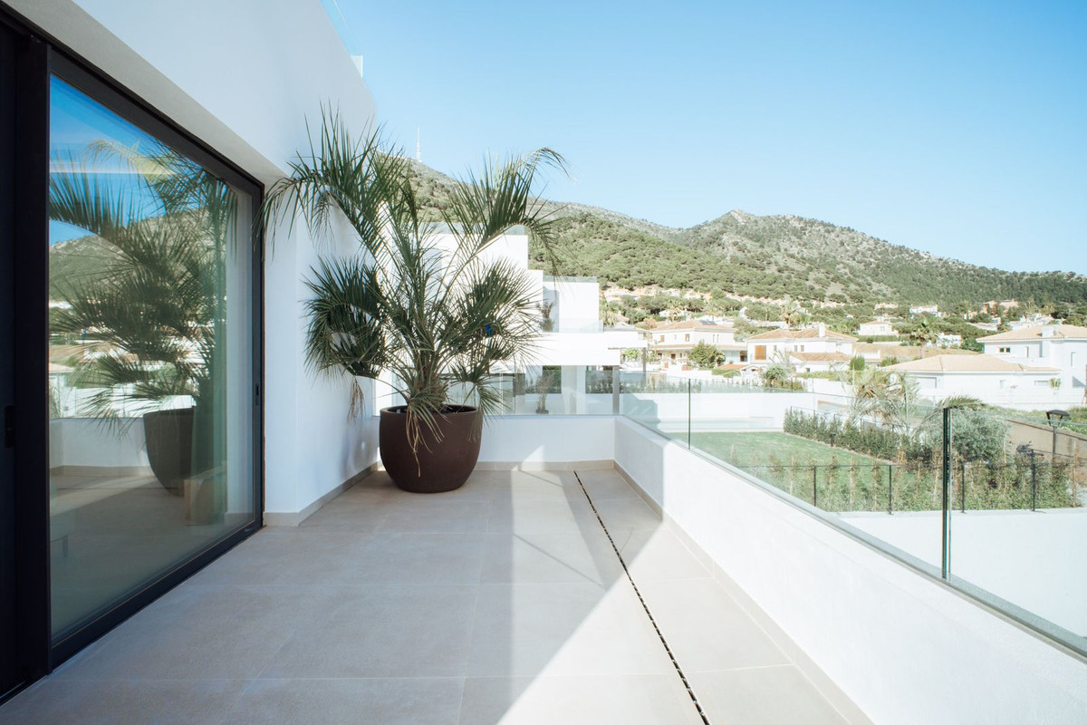4 Bed Townhouse for sale in Mijas Costa Del Sol, Málaga, Spain