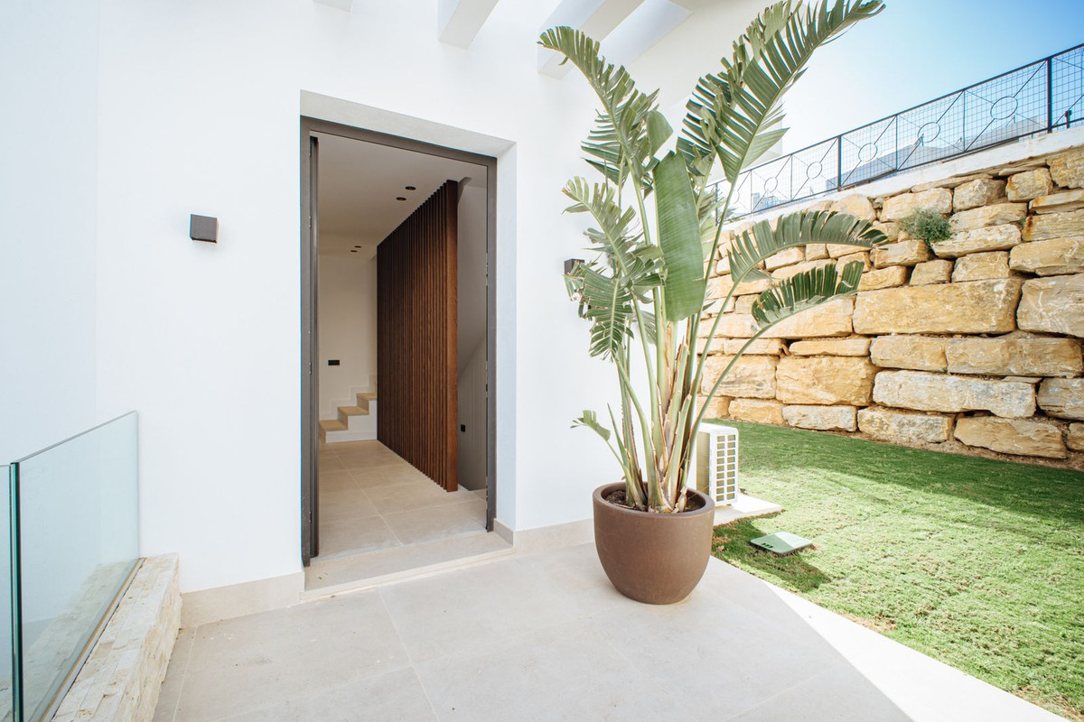 4 Bed Townhouse for sale in Mijas Costa Del Sol, Málaga, Spain