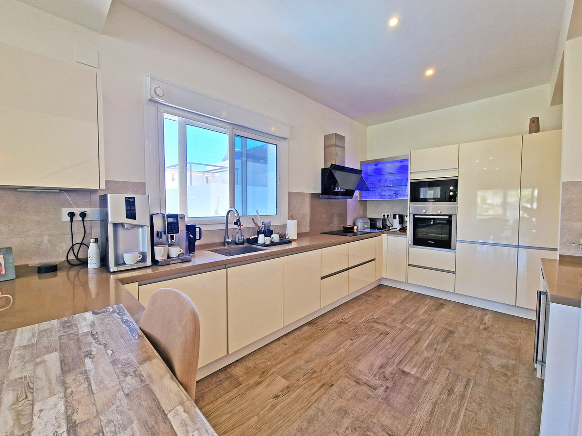 3 Bed Townhouse for sale in Riviera Del Sol Costa Del Sol, Málaga, Spain