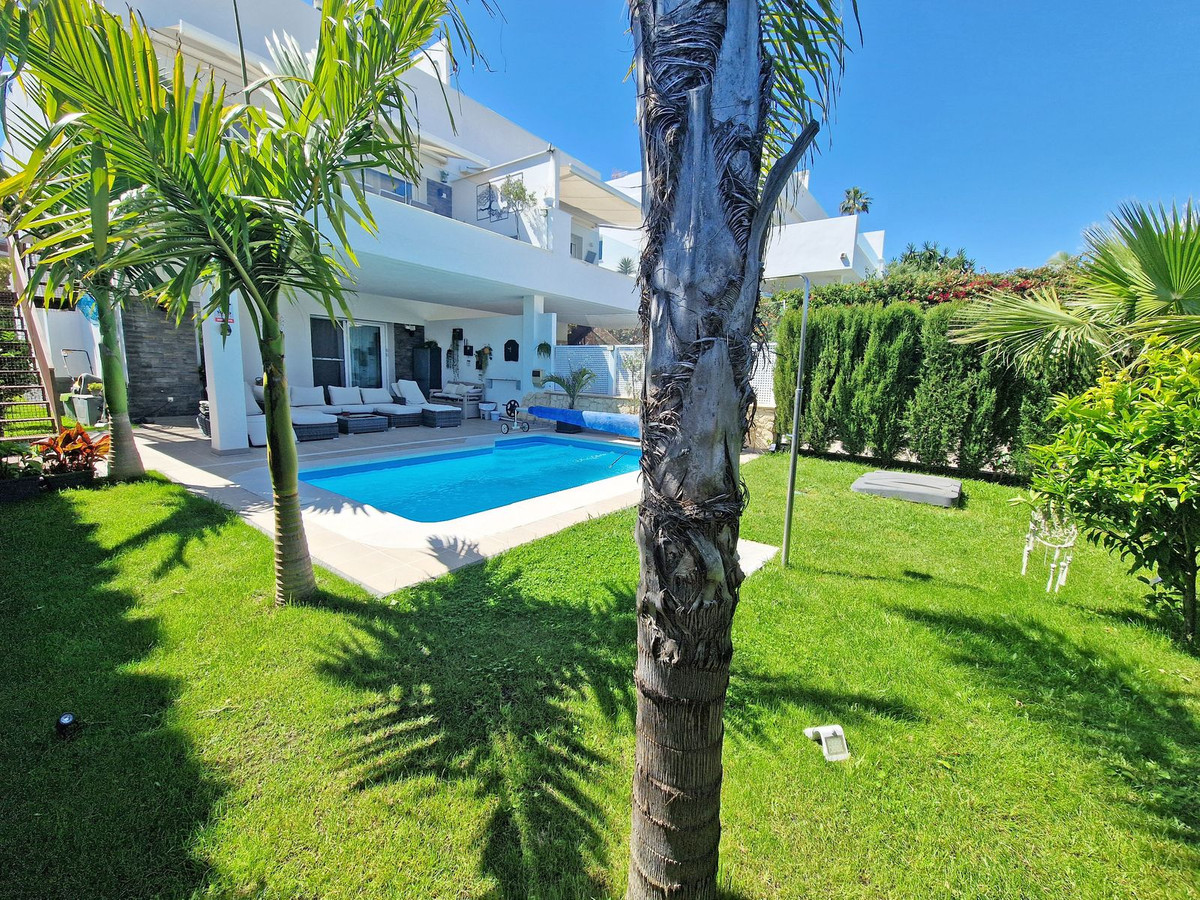 3 Bed Townhouse for sale in Riviera Del Sol Costa Del Sol, Málaga, Spain