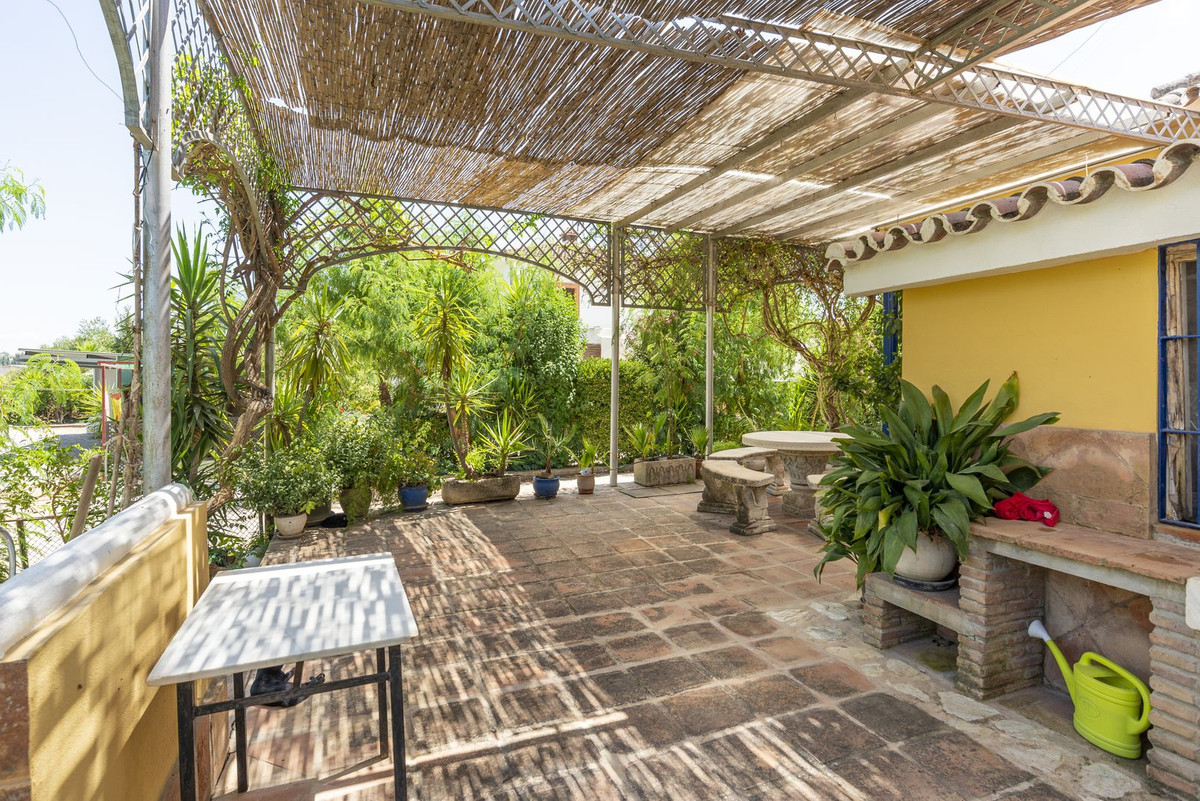 4 Bed Townhouse for sale in Coín Costa Del Sol, Málaga, Spain