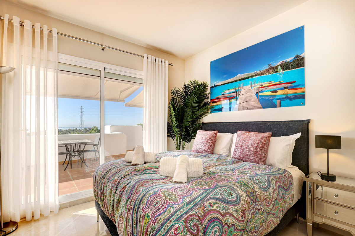 2 Bed Apartment for sale in Casares Costa Del Sol, Málaga, Spain
