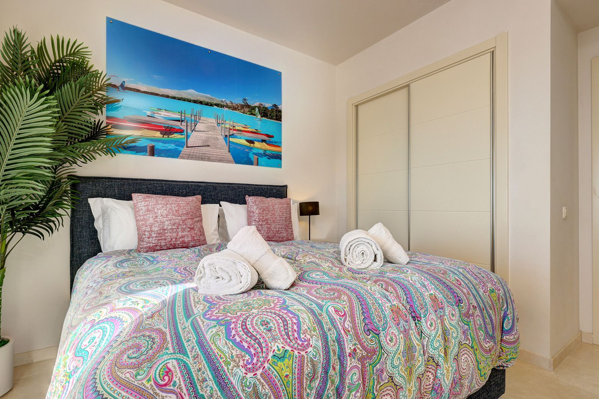 2 Bed Apartment for sale in Casares Costa Del Sol, Málaga, Spain