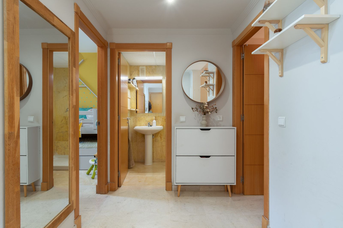 2 Bed Apartment for sale in Benalmadena Costa Del Sol, Málaga, Spain