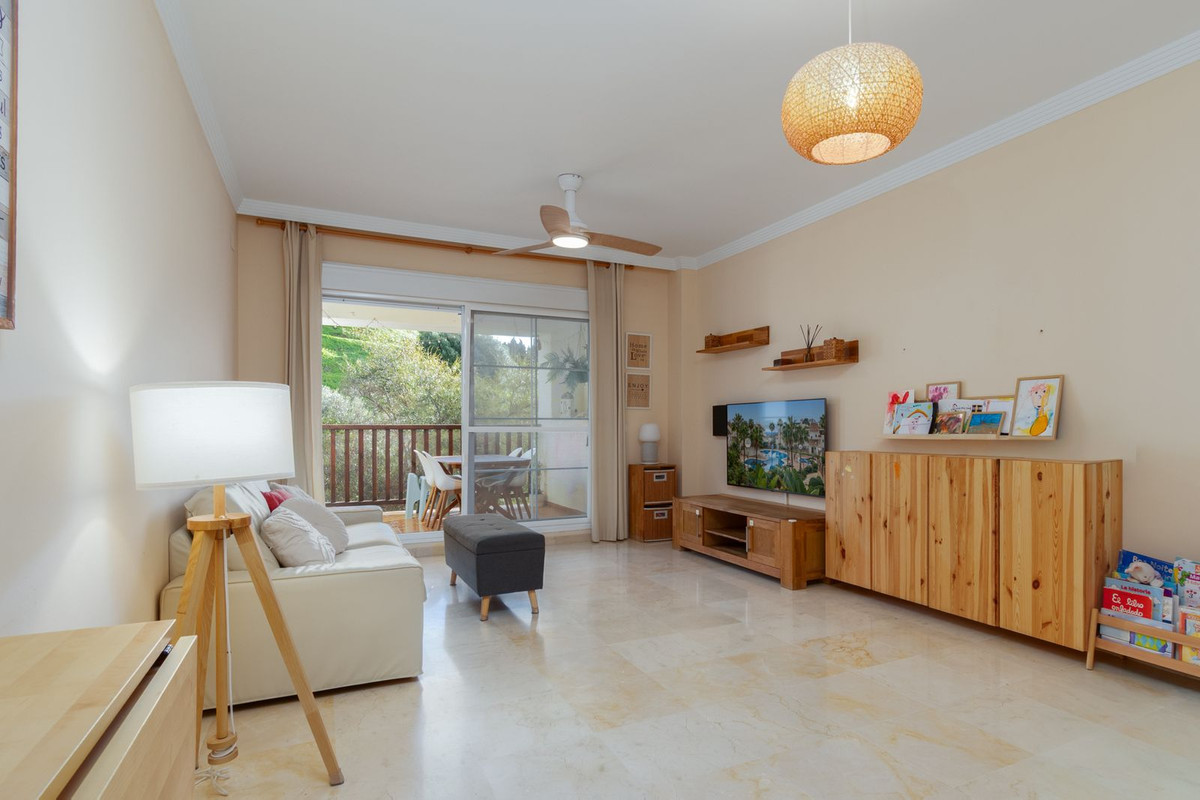 2 Bed Apartment for sale in Benalmadena Costa Del Sol, Málaga, Spain