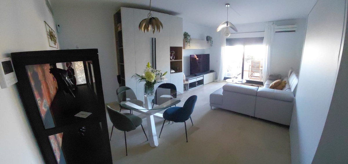 Se vende Apartamento Planta Baja de 2 dormitorios en Costa Del Sol, Málaga, España