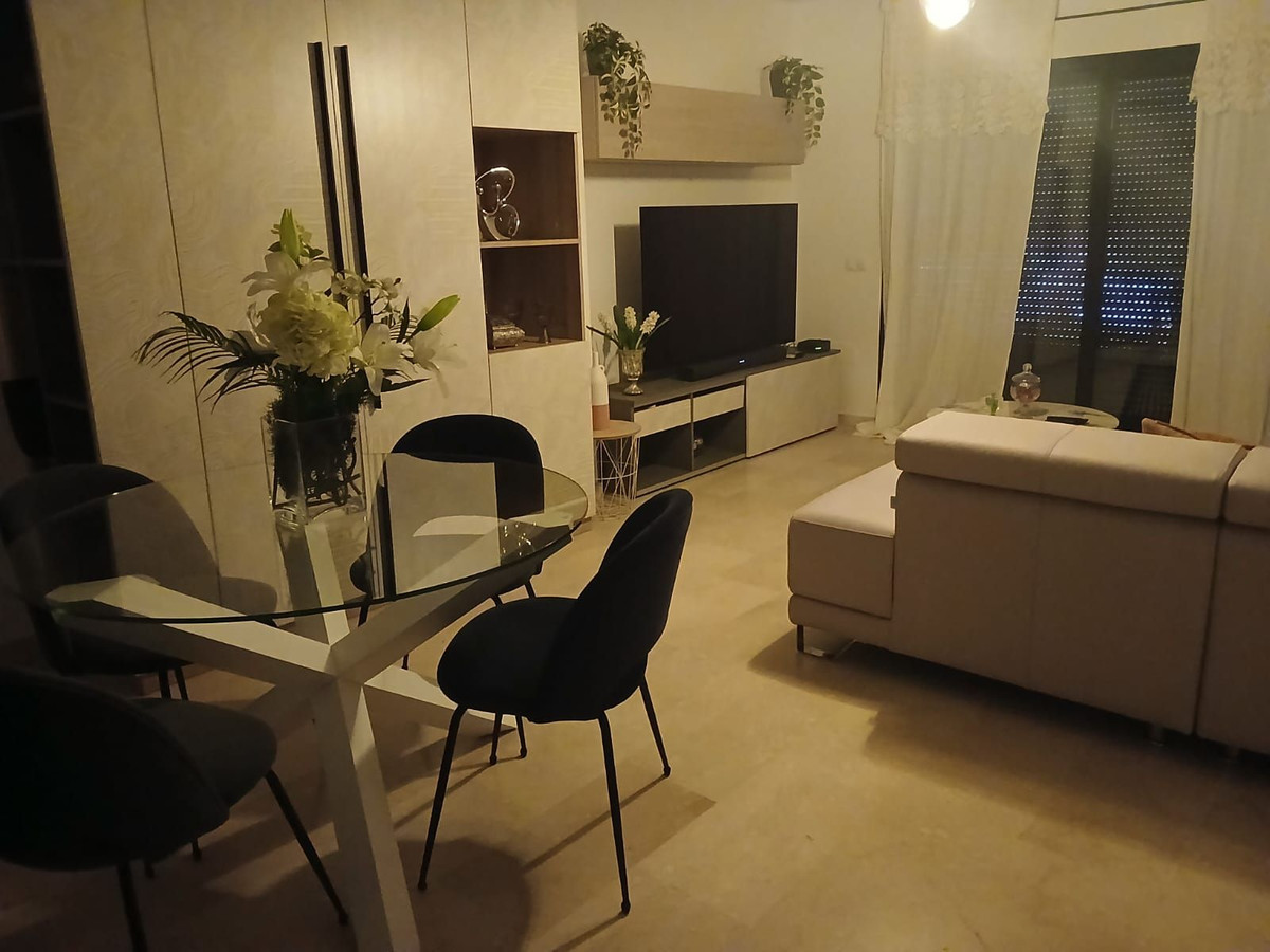 Se vende Apartamento Planta Baja de 2 dormitorios en Costa Del Sol, Málaga, España