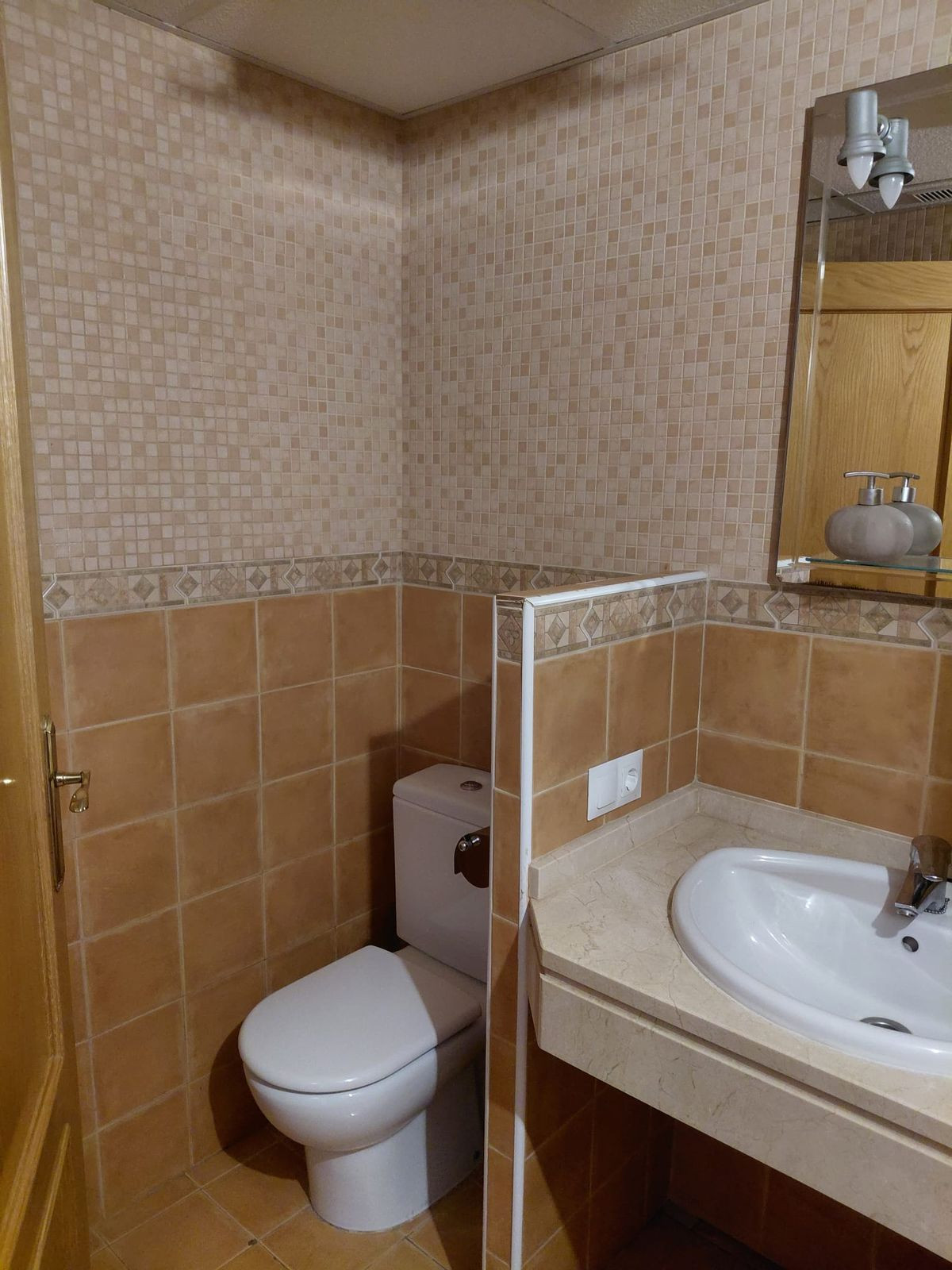 Se vende Apartamento Planta Baja de 2 dormitorios en Costa Del Sol, Málaga, España