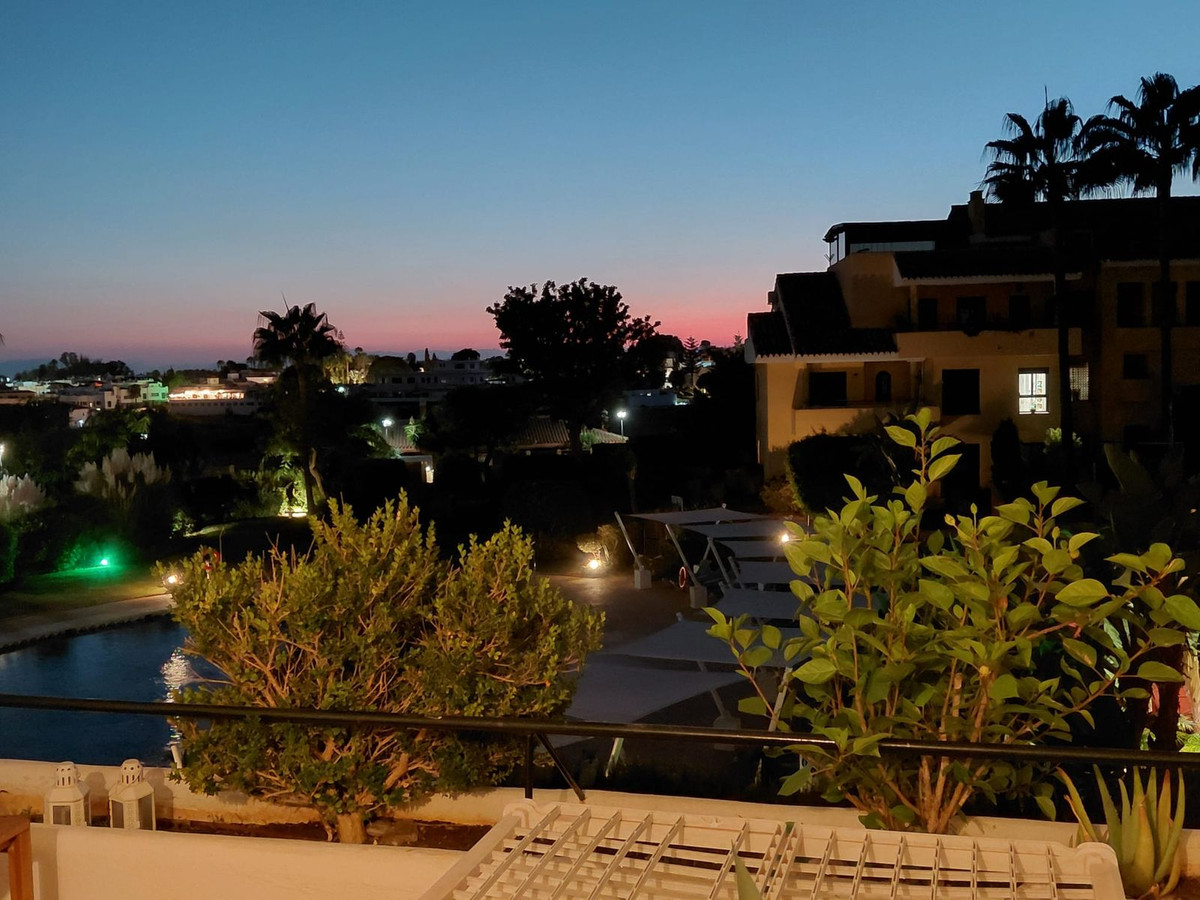Se vende Apartamento Planta Baja de 2 dormitorios en Costa Del Sol, Málaga, España