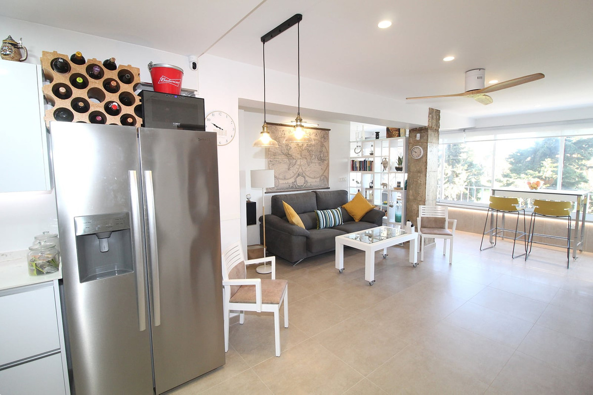 Se vende Apartamento Planta Media de 2 dormitorios en Costa Blanca, Alicante, España