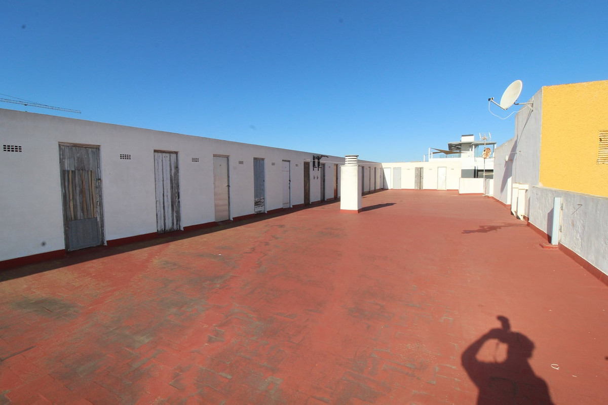 Se vende Apartamento Planta Media de 2 dormitorios en Costa Blanca, Alicante, España