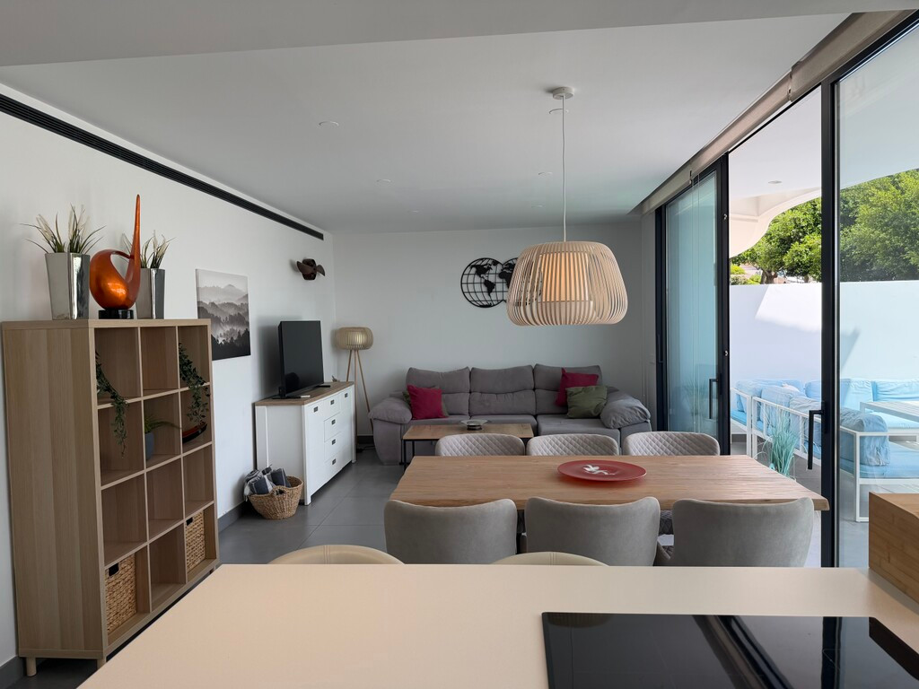 Se vende Apartamento Planta Baja de 2 dormitorios en Costa Del Sol, Málaga, España
