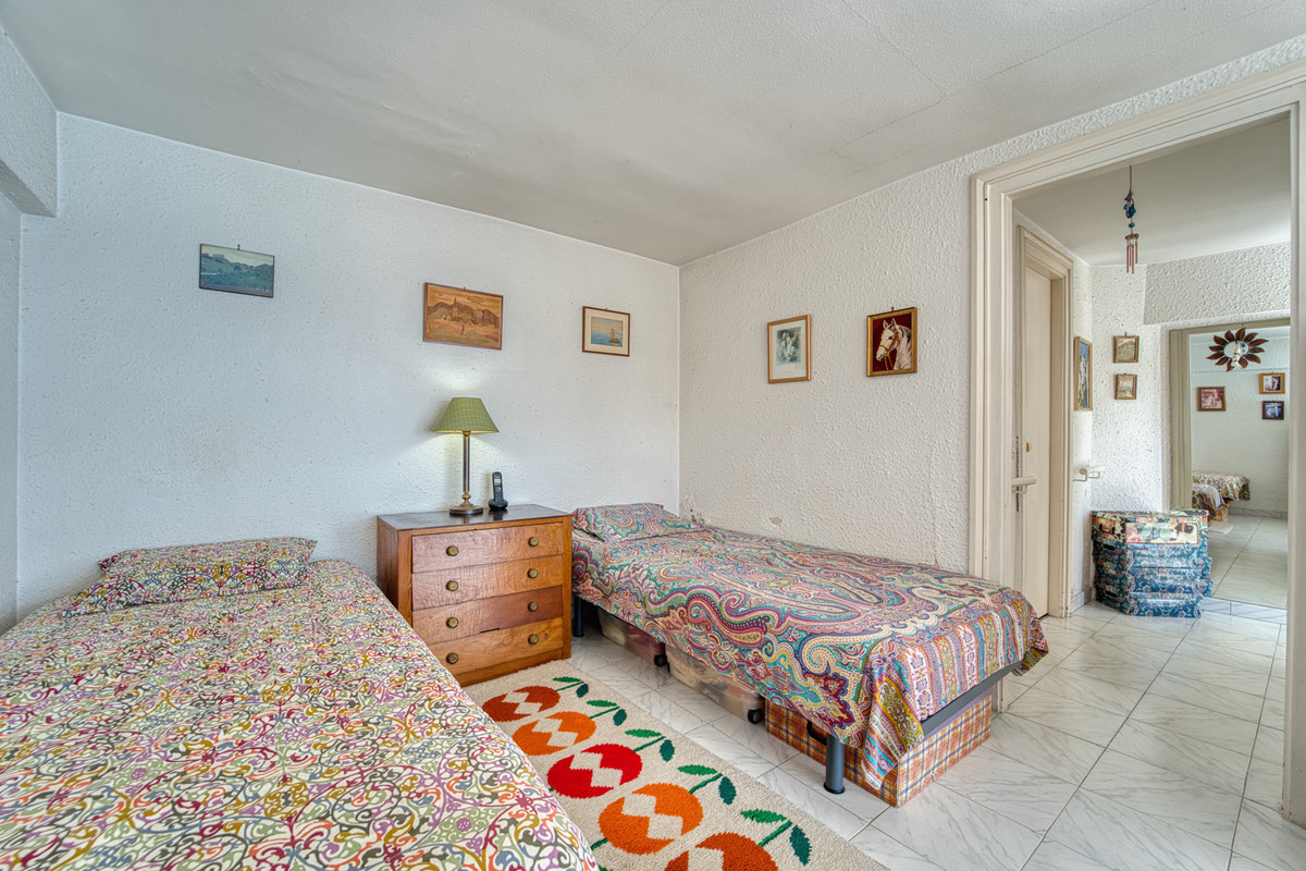 1 Bed Apartment for sale in Marbella Costa Del Sol, Málaga, Spain