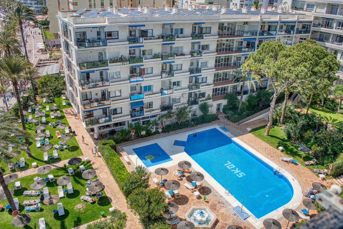 1 Bed Apartment for sale in Marbella Costa Del Sol, Málaga, Spain