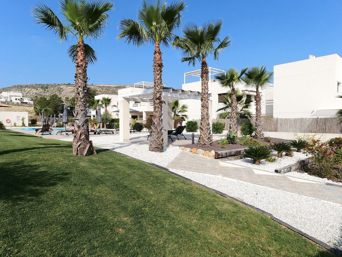 Se vende Apartamento Planta Baja de 2 dormitorios en Costa Blanca, Alicante, España