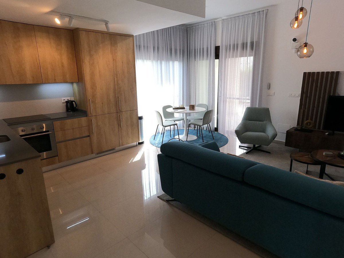 Se vende Apartamento Planta Baja de 2 dormitorios en Costa Blanca, Alicante, España