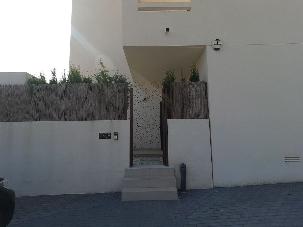 Se vende Apartamento Planta Baja de 2 dormitorios en Costa Blanca, Alicante, España