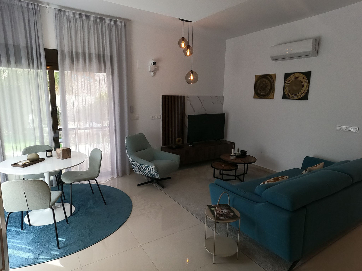 Se vende Apartamento Planta Baja de 2 dormitorios en Costa Blanca, Alicante, España