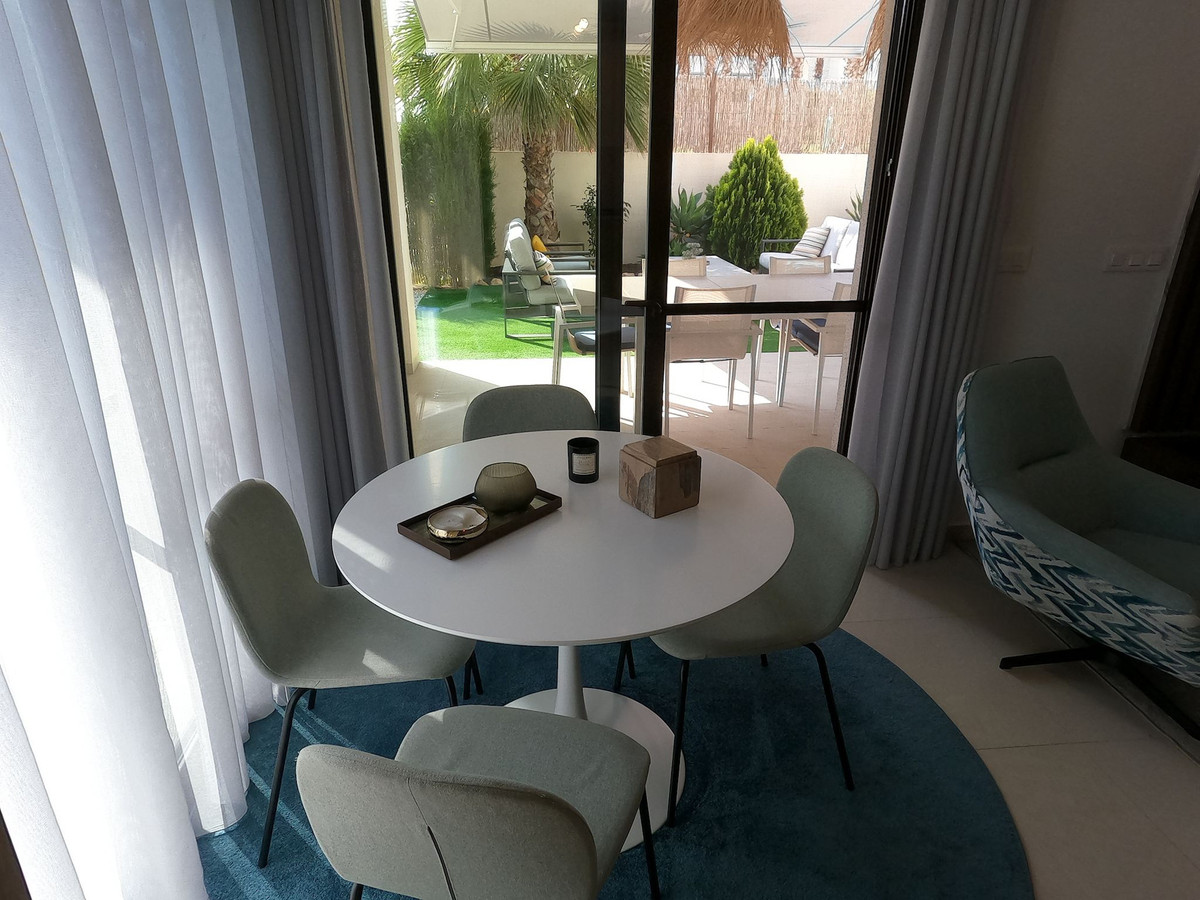Se vende Apartamento Planta Baja de 2 dormitorios en Costa Blanca, Alicante, España
