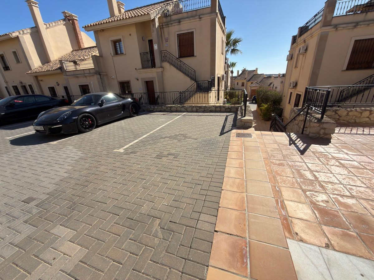 2 Bed Townhouse for sale in La Finca Golf Costa Blanca, Alicante, Spain