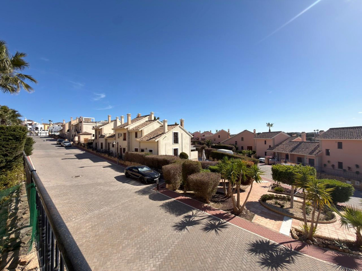 2 Bed Townhouse for sale in La Finca Golf Costa Blanca, Alicante, Spain