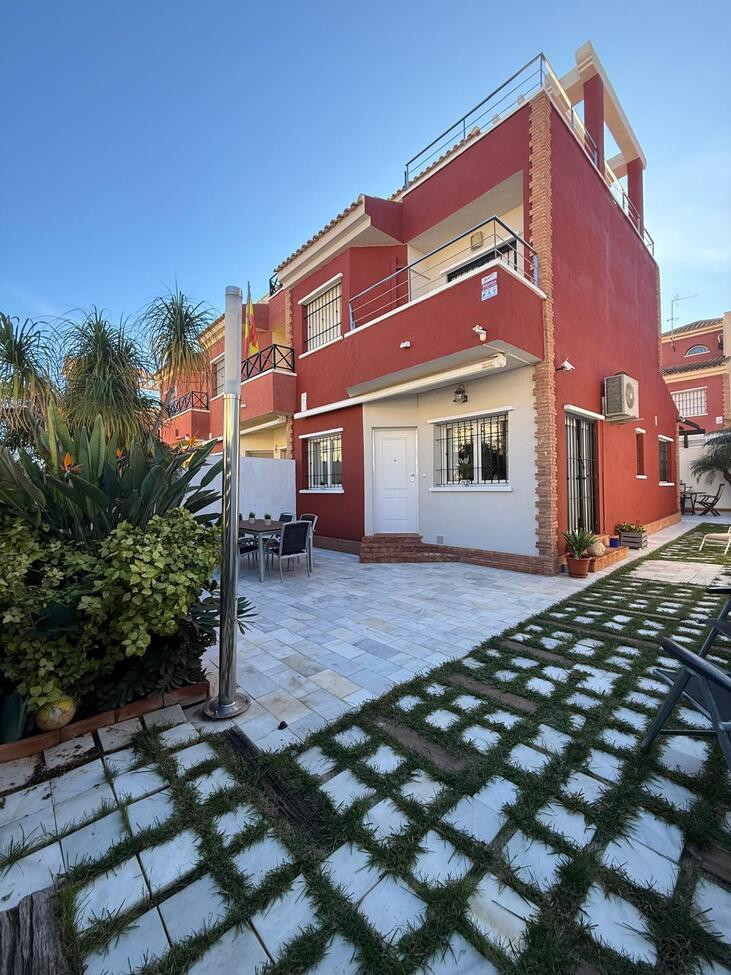 4 Bed Townhouse for sale in Torre De La Horadada Costa Blanca, Alicante, Spain