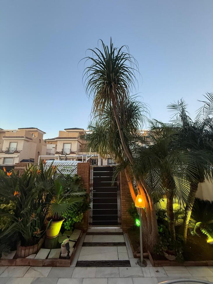 4 Bed Townhouse for sale in Torre De La Horadada Costa Blanca, Alicante, Spain