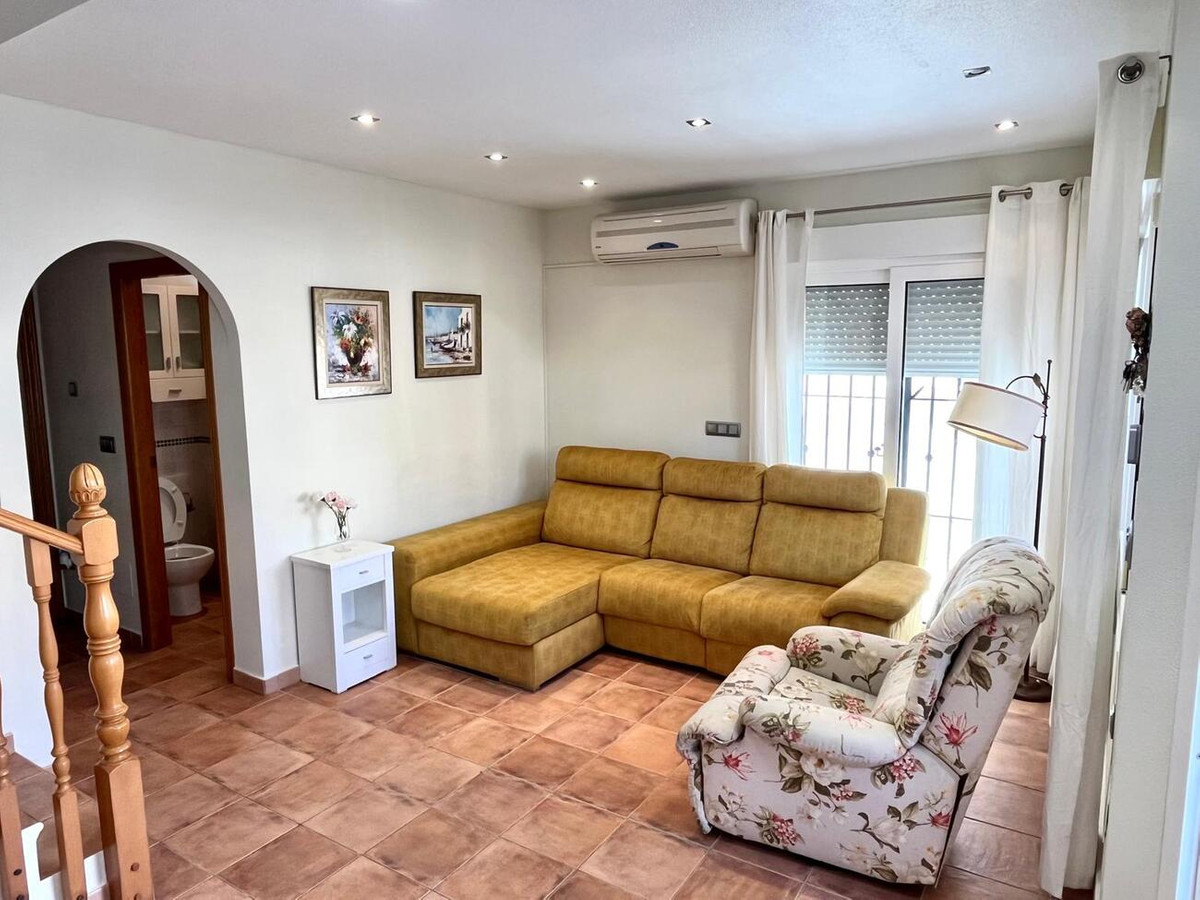 4 Bed Townhouse for sale in Torre De La Horadada Costa Blanca, Alicante, Spain