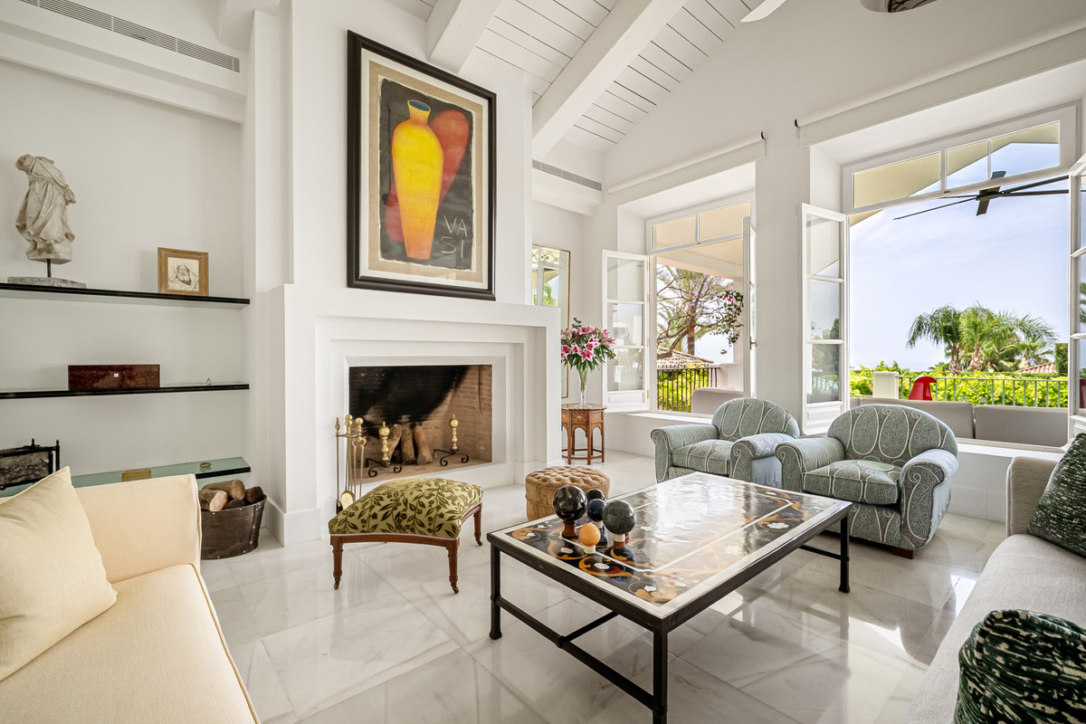 Se vende Villa - Chalet de 6 dormitorios en Costa Del Sol, Málaga, España