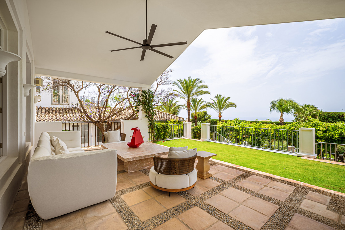 Se vende Villa - Chalet de 6 dormitorios en Costa Del Sol, Málaga, España