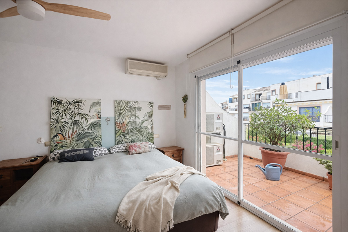 Se vende Adosada de 3 dormitorios en Costa Del Sol, Málaga, España