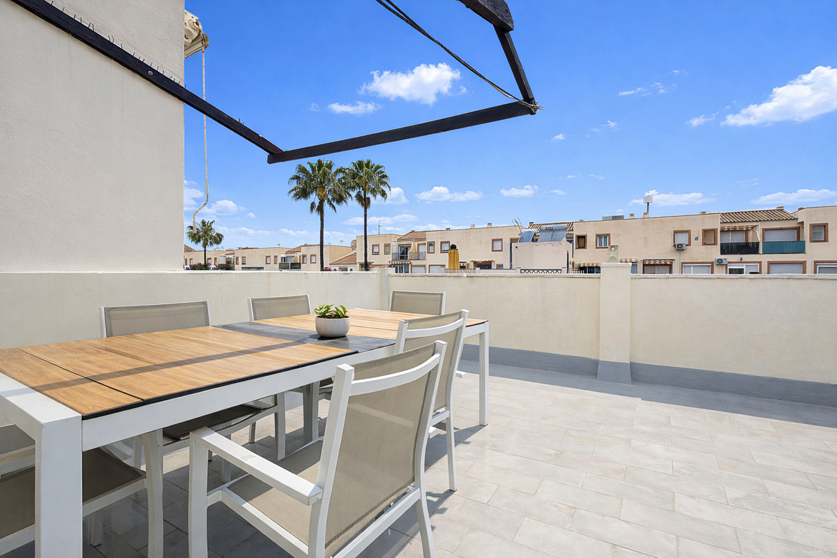 Se vende Adosada de 3 dormitorios en Costa Del Sol, Málaga, España